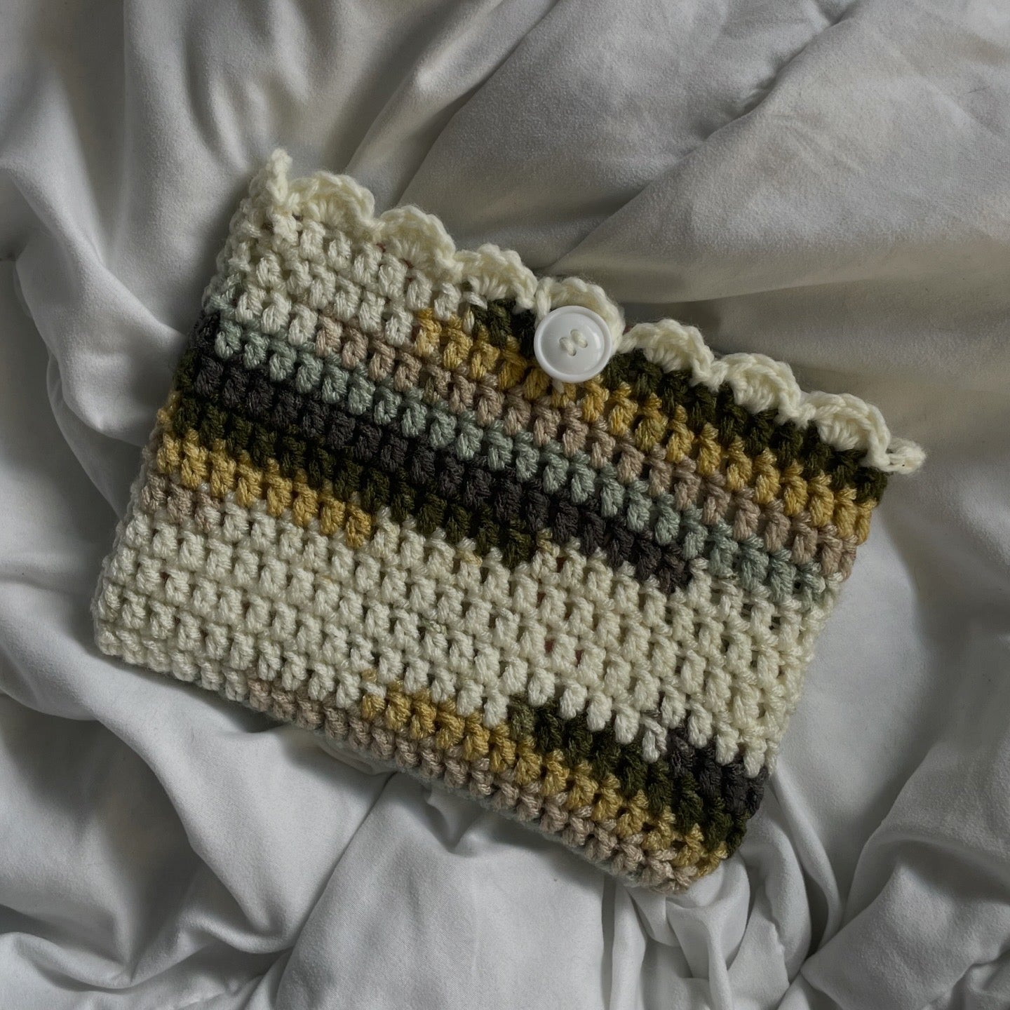 Emerald Garden Laicey Kindle Sleeve