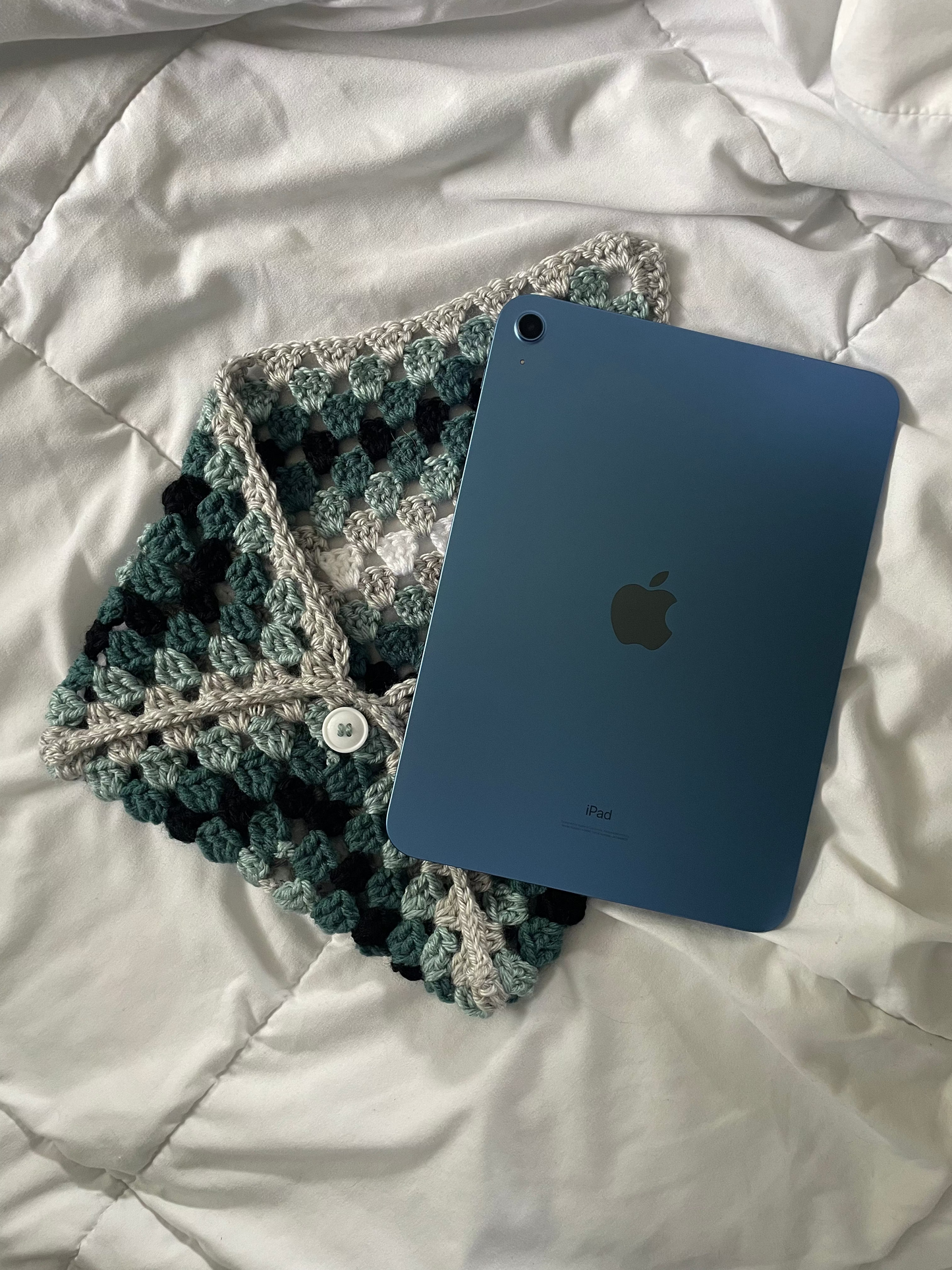 Teal and Green Gwinny Book and iPad Sleeve