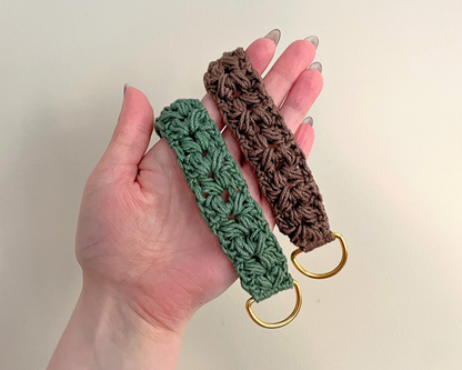 The Brady Wristlet