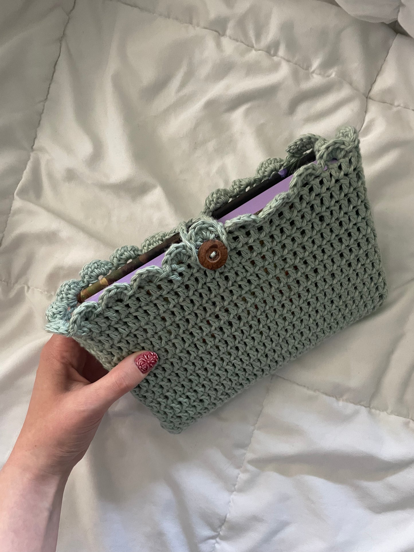 OOPSIE! Sea Green Green Laicey Book Sleeve