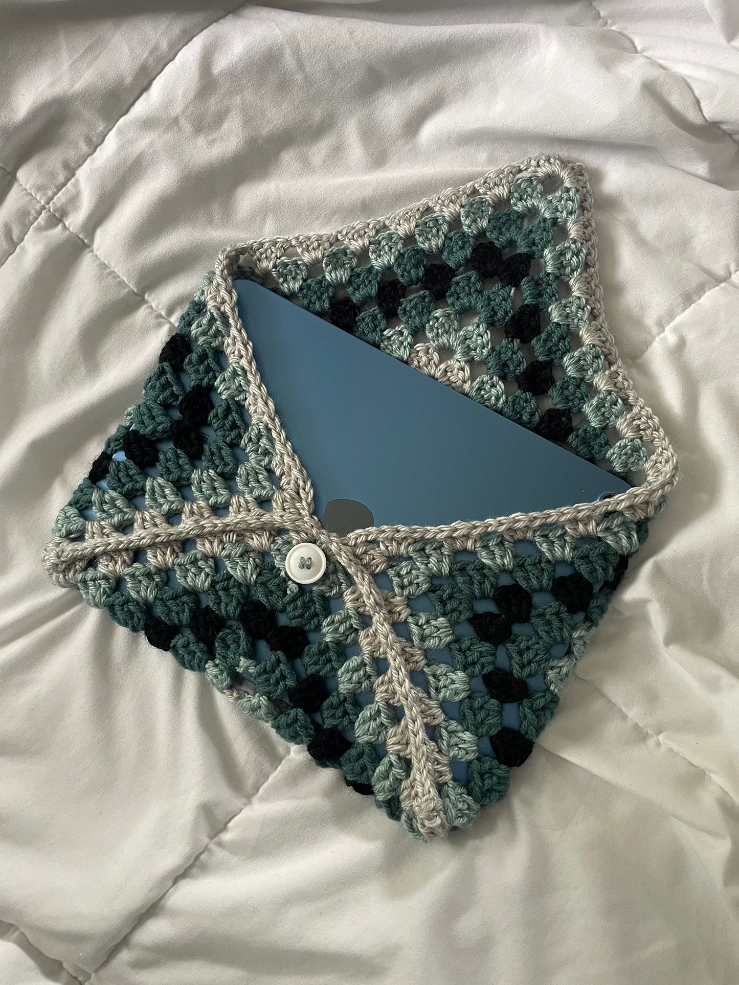 Teal and Green Gwinny Book and iPad Sleeve