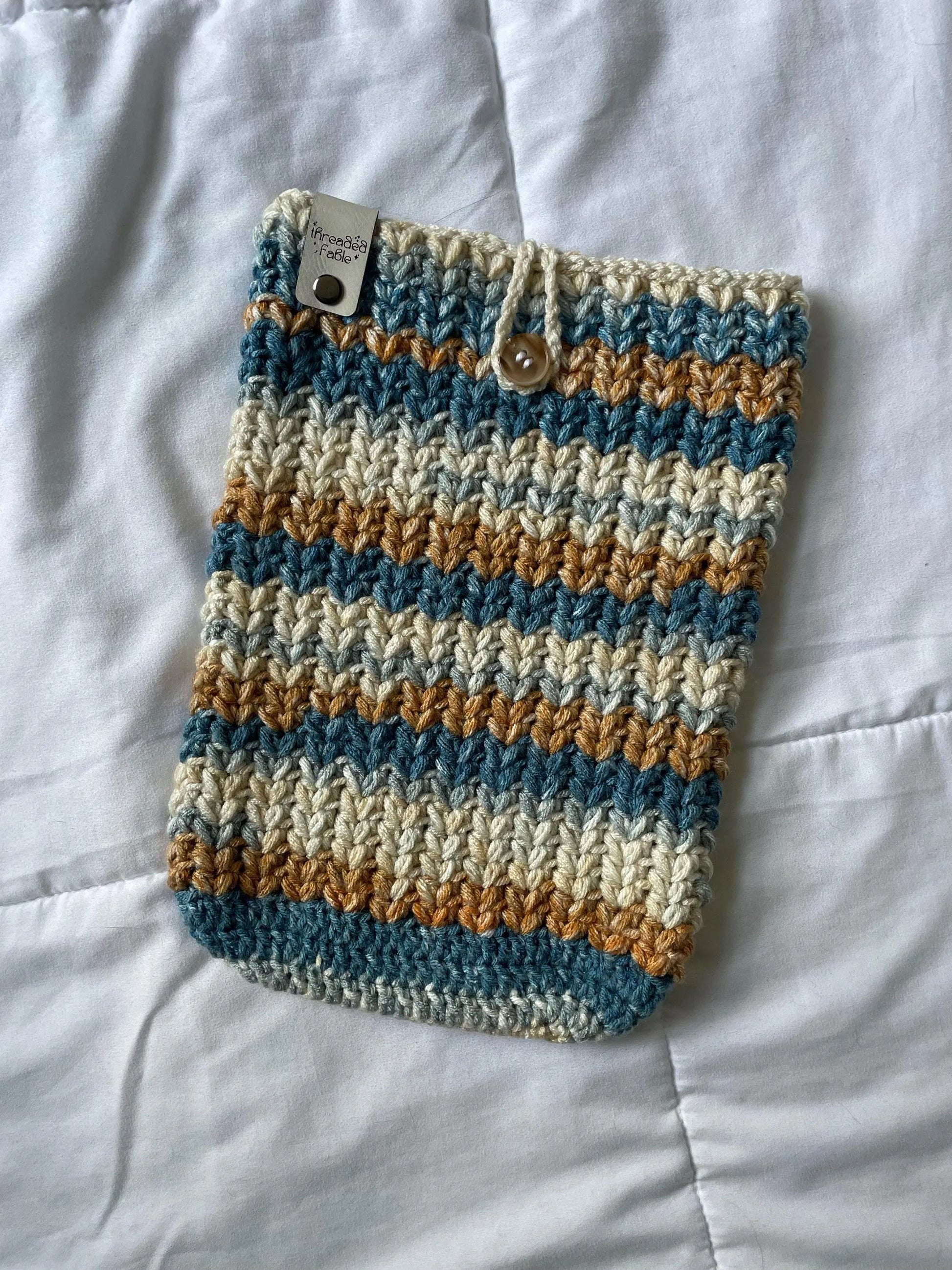 PATTERN | The Brady Book Sleeve